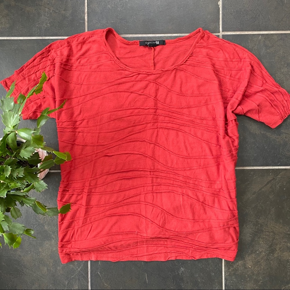 Textured t-shirt
